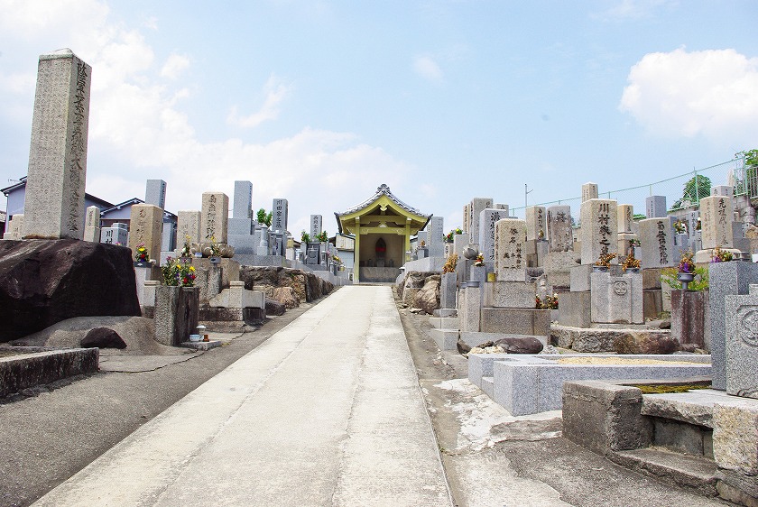 東大阪市にあるお墓、上六万寺桜井共同墓地