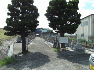 野田・前島共同墓地（高槻市）