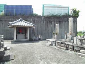 高槻市にあるお墓、野田・前島共同墓地