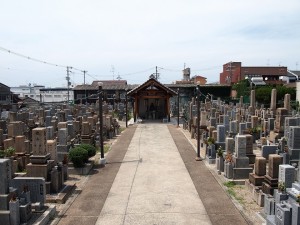 東大阪市にあるお墓、高井田墓地