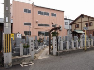 東大阪市にあるお墓、七軒家墓地