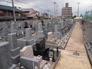 吉田墓地（東大阪市）