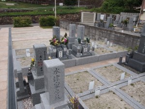東大阪市にあるお墓、日下墓地