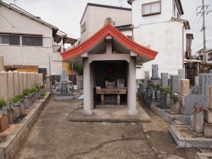 東大阪市にあるお墓、三島墓地