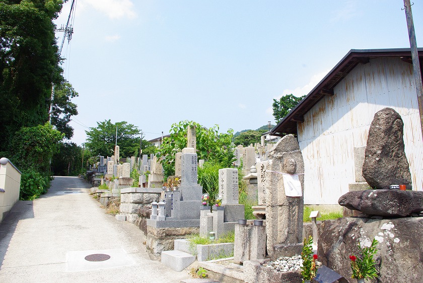 東大阪市にあるお墓、四条墓地