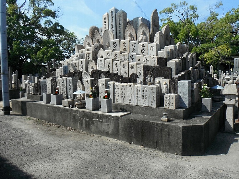 堺市北区にあるお墓、中村共有墓地