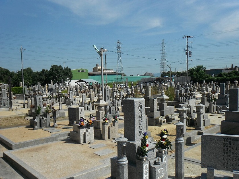 堺市北区にあるお墓、中村共有墓地