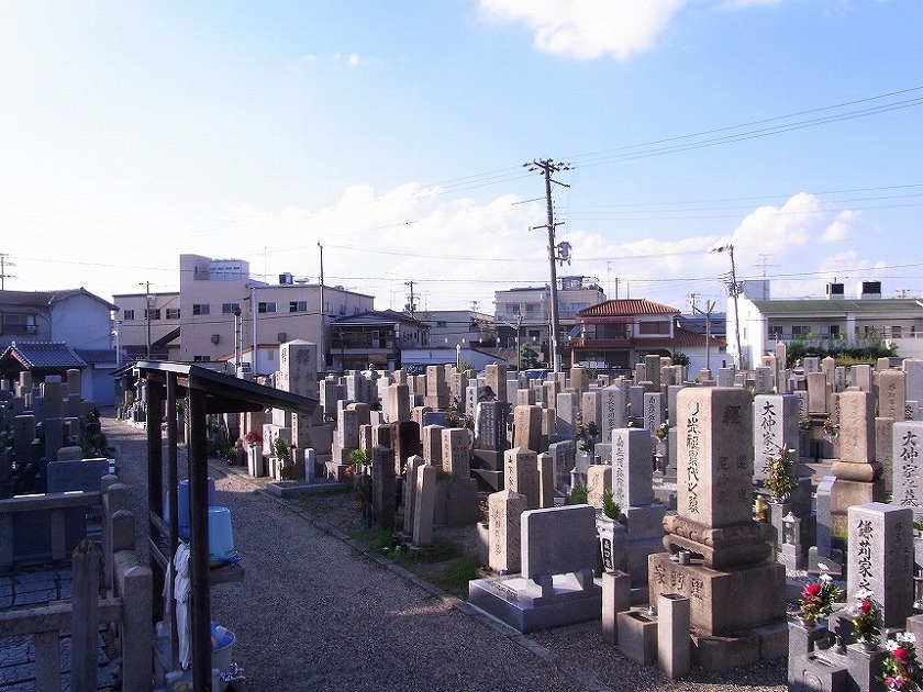 堺市堺区にあるお墓、神石共同墓地