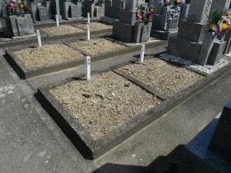 大豆塚墓地（堺市北区）