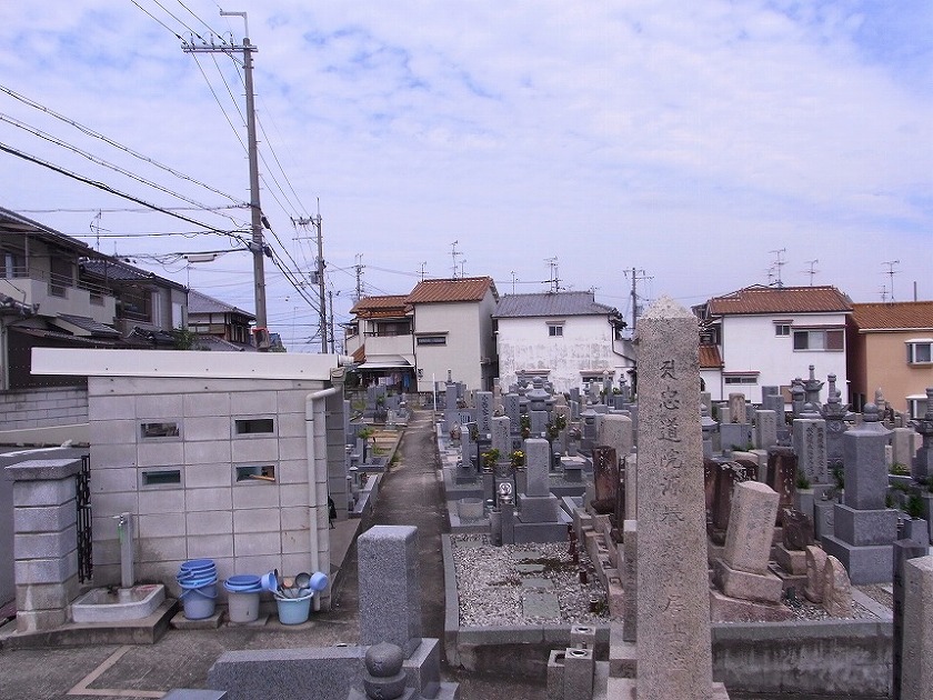 堺市中区にあるお墓、深阪墓地
