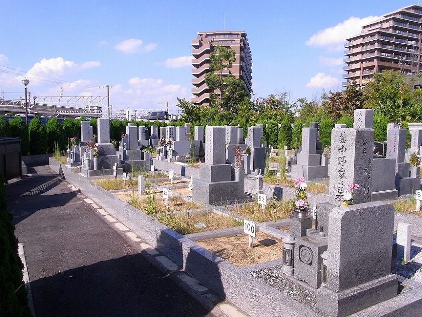 堺市西区にあるお墓、丈六墓地