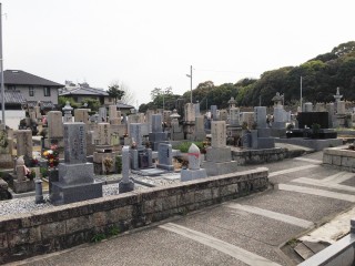 藤井寺共同墓地（藤井寺市）