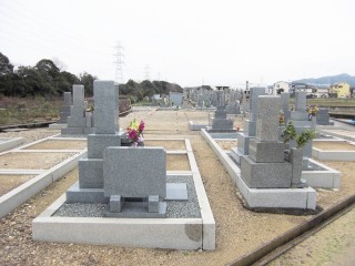 大峰・野村共同墓地（枚方市）
