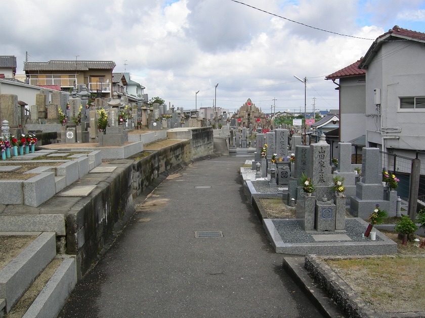 大阪狭山市にあるお墓、池尻共同墓地