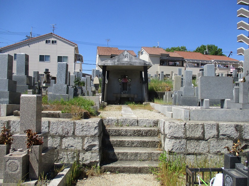 四條畷市にあるお墓、讃良寺共同墓地