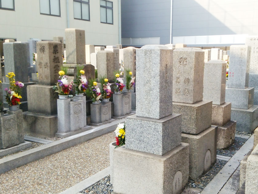 大阪市東成区にあるお墓、深江墓地