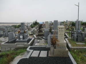 多治井･東多治井･小平尾共同墓地（堺市美原区）