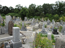 茨木市にあるお墓、上穂積墓地