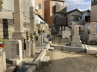 大阪市生野区のお墓　西足代墓地