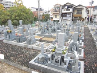 枚方市にあるお墓、称念寺霊園